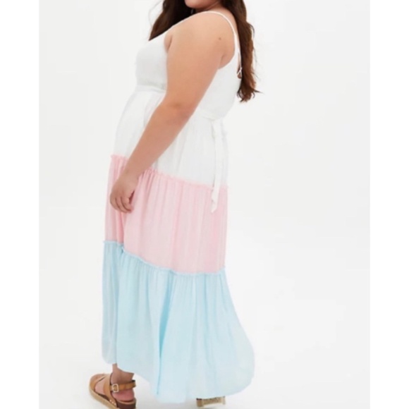 🆕 Colourblock Challis Tiered Maxi Dress 2X 18 20 NWT Torrid New! White Pink Blu - Picture 4 of 6